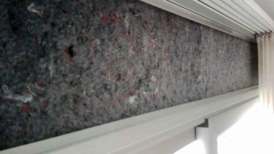 Aislar persianas con paneles de algodón