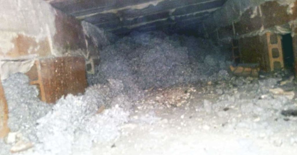 Aislar techo desde azotea insuflando celulosa