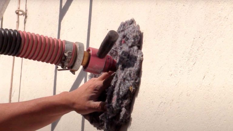 Aislar para ahorrar insuflando celulosa