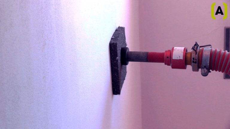 Aislar con celulosa para ahorrar