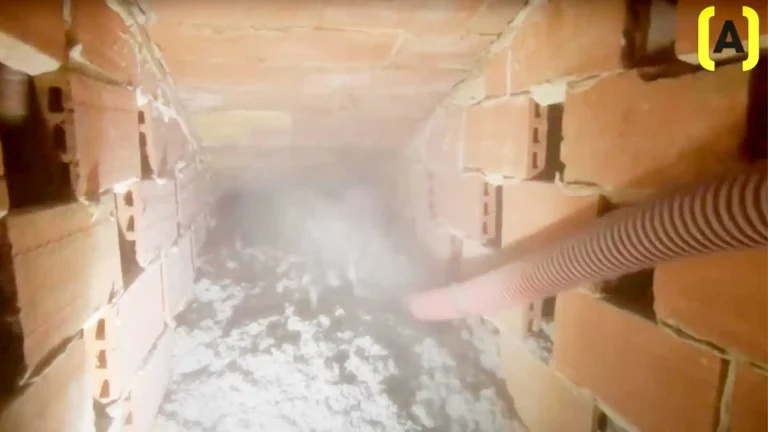 Aislamiento de tejados con celulosa Aistercel